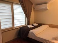 Familiensuite mit Balkon