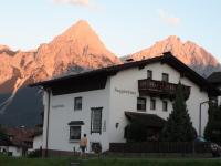 Jogglerhaus - Bed and Breakfast Lermoos