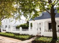 B&B Stellenbosch - River Manor Boutique Hotel by The Living Journey Collection - Bed and Breakfast Stellenbosch
