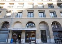 App-Arte Marseille Vieux-Port - Bed and Breakfast