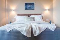 Studio Apartment with Sea View