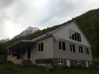 I R K O - Ferienwohnung Mestia