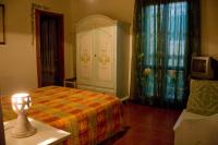 Doppel- oder Zweibettzimmer