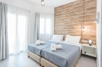 Luxury One-Bedroom Apartment with Garden View