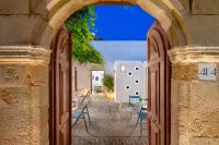 Lindos Citrin Studios - Bed and Breakfast