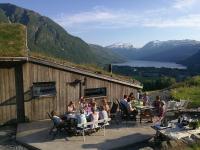 Ein heilt spesiell låve i Røldal - B&B Røldal