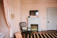 Habitación con cama grande 