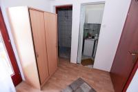 Estudio con balcón