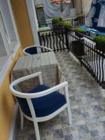 Camera Matrimoniale con Vista Giardino