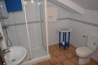 Habitación Triple con vistas al jardín