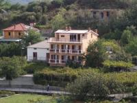 Guesthouse Familija Tariba - B&B Supetarska Draga