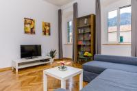 Old Town Clock Tower Apartment - B&B Cattaro