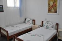 Habitación Familiar con vistas al jardín