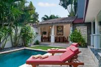 4BR Villa Selasa - Minggu Villas Seminyak - B&B Seminyak