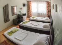 Habitación Triple con balcón