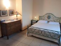 Camera Matrimoniale/Doppia con Letti Singoli