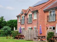 Lakeview Holiday Cottages - B&B