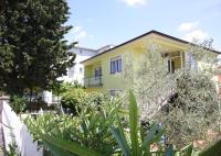 Two bedroom apartment, nice neighborhood, free parking, WiFi - Ferienwohnung Pula