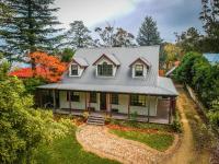 Whispering Pines Cottages - B&B Wentworth Falls