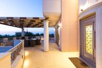 Aelia Residence, Wellness & Leisure with Heated Pool, By ThinkVilla - Ferienwohnung Skaléta