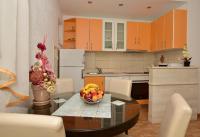 B&B Makarska - Apartments Luetić - Bed and Breakfast Makarska