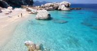 B&B Cala Gonone - Purple Flower Suite Apartment - Bed and Breakfast Cala Gonone