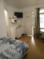 Driepersoonskamer met Badkamer