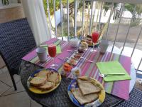 La Villa Pitaya - Bed and Breakfast Entre-Deux