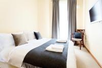 Comfort Three-Bedroom Apartment (Rudninku St. 12)