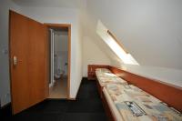 Habitación Doble con baño - 2 camas