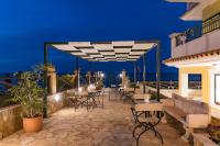 Andreolas Luxury Suites - B&B