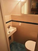 VisitPonza - Trilocale sul corso - B&B Ponza
