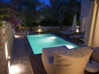 Villa Roxy 3 BR villa with one of the most unique gardens in Kalkan - B&B