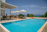 Four-Bedroom Villa with Sea View and Private Pool