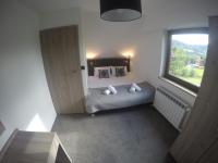 Deluxe Double Room with Shower