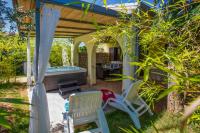 Lee house, WI-FI,FREE PARKING, HOT TUBE - B&B Peroj