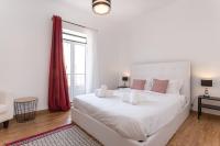 Superior Double Room with Shared Bathroom
