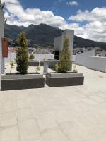Suite de Lujo, Piso Alto, junto Parque Carolina, Generador electrico - Chambres d’hôtes