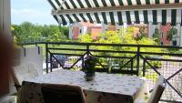 Sunny Apartment On The Sea - B&B