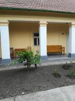 Favorite Vendégház - B&B Poroszló