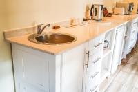 Deluxe King and Garden Cottage