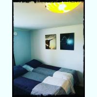 Basic Triple Room with Shared Bathroom