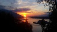 The Fraser River's Edge B&B Lodge - B&B Chilliwack
