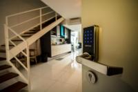 Sunrise Gurney - B&B George Town