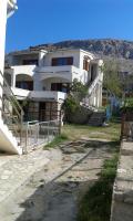 Apartmani Šikić Metajna - Bed and Breakfast