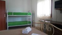 Vierpersoonskamer met Eigen Externe Badkamer