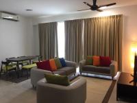 B&B Iskandar Puteri - Afiniti Muslim Medini Condo - Bed and Breakfast Iskandar Puteri