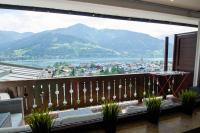 Appartamento con 2 Camere da Letto e Vista Lago