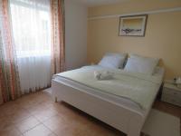 Appartamento con 2 Camere da Letto e Patio