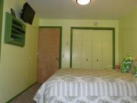 Kamer met Queensize Bed en Uitzicht op Zee
